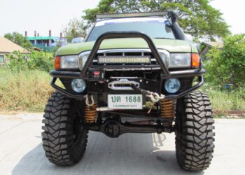 RANGER 8 ช่อง วินช์ WARN เครื่องโมเต็ม คาน VX80 โช้ค PROFENDER คอยล์สปริง IRONMAN