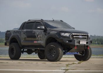 4×4 Legacy : 2 คู่หูตัวลุย จาก RAD