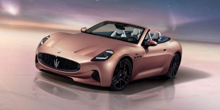 ‘Made in Thunder’ มาเซราติ เปิดศักราชใหม่แห่งยานยนต์ไฟฟ้า พร้อมนำเสนอ กรันคาบริโอ โฟลกอเร สู่สายตาชาวโลก