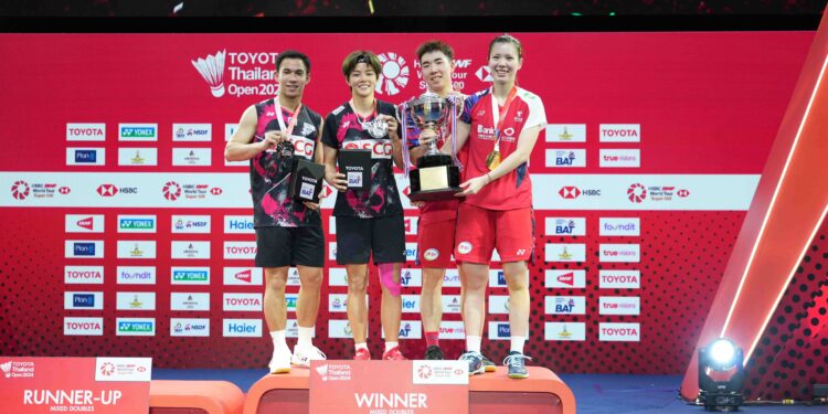 โตโยต้าร่วมแสดงความยินดี นักตบลูกขนไก่หญิงไทย ท็อปฟอร์มคว้าแชมป์หญิงเดี่ยว และหญิงคู่ พร้อมถ้วยพระราชทานแบดมินตัน “TOYOTA Thailand Open 2024”