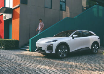 CHANGAN ฉลองความสำเร็จ DEEPAL S07 คว้าแชมป์ที่ 1 รถยนต์ไฟฟ้าที่มียอดจดทะเบียนในเดือนเมษายน 67 สูงสุดเติบโตเพิ่มขึ้นถึง 90.9%