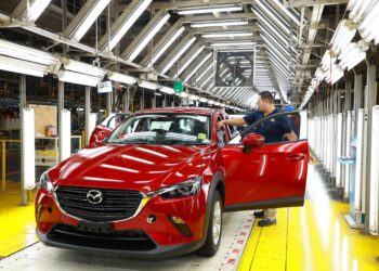 โรงงานออโต้อัลลายแอนซ์ฉลองผลิตรถยนต์ครบ 4 ล้านคัน