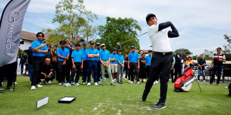 มาสด้าเดินหน้าส่งเสริมและสานฝันเยาวชนไทยเปิดตัวโครงการ MAZDA U.S. COLLEGE PREP JUNIOR GOLF CHAMPIONSHIP 2024 พร้อมมอบเอกสิทธิ์สร้างความสุขให้ลูกค้าเล่นกอล์ฟสุดเอ็กซ์คลูซีฟ