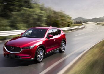 มาสด้า CX-5 รถอเนกประสงค์ครอสโอเวอร์เอสยูวีรุ่นบุกเบิกต้นกำเนิดเทคโนโลยีสกายแอคทีฟที่ครองใจลูกค้าทั่วโลก