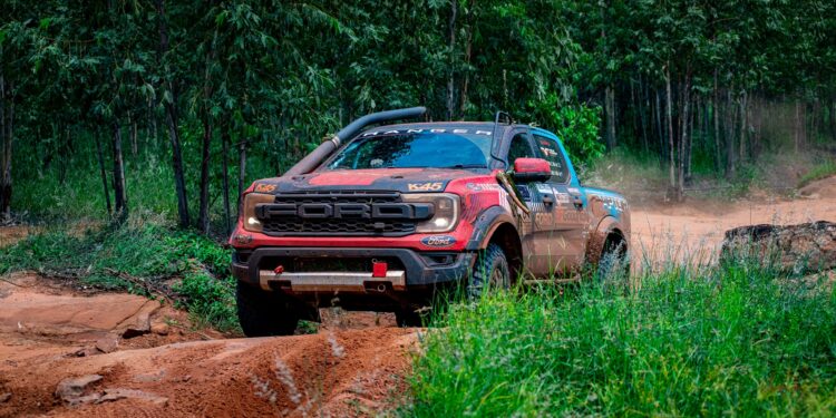 ฟอร์ด เรนเจอร์ แร็พเตอร์ คว้าแชมป์รุ่นโปรดักชัน TRRC สนามที่ 3