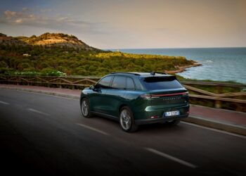 Leapmotor นำทัพสู่ความยั่งยืนในการเดินทาง พร้อมเปิดตัวรุ่น C10 ราคา 1,098,000 บาท ในงาน Motor Expo 2024